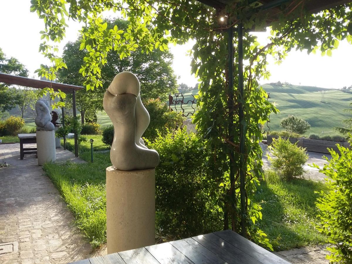 "La Casa Degli Ulivi Art B&B" Trecastelli Luaran gambar